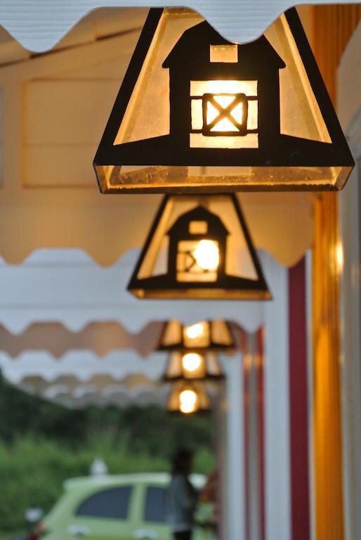 Color Ville Hotel Sha Certified Sakon Nakhon Ngoại thất bức ảnh