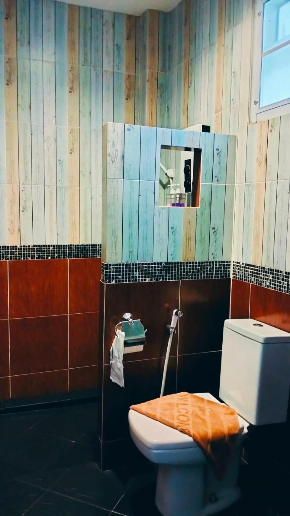 Color Ville Hotel Sha Certified Sakon Nakhon Ngoại thất bức ảnh