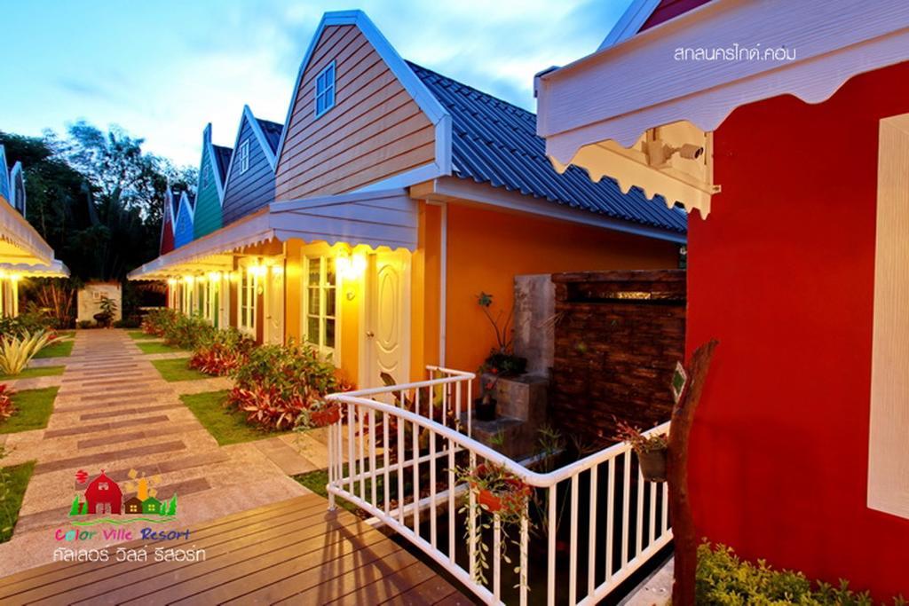 Color Ville Hotel Sha Certified Sakon Nakhon Ngoại thất bức ảnh