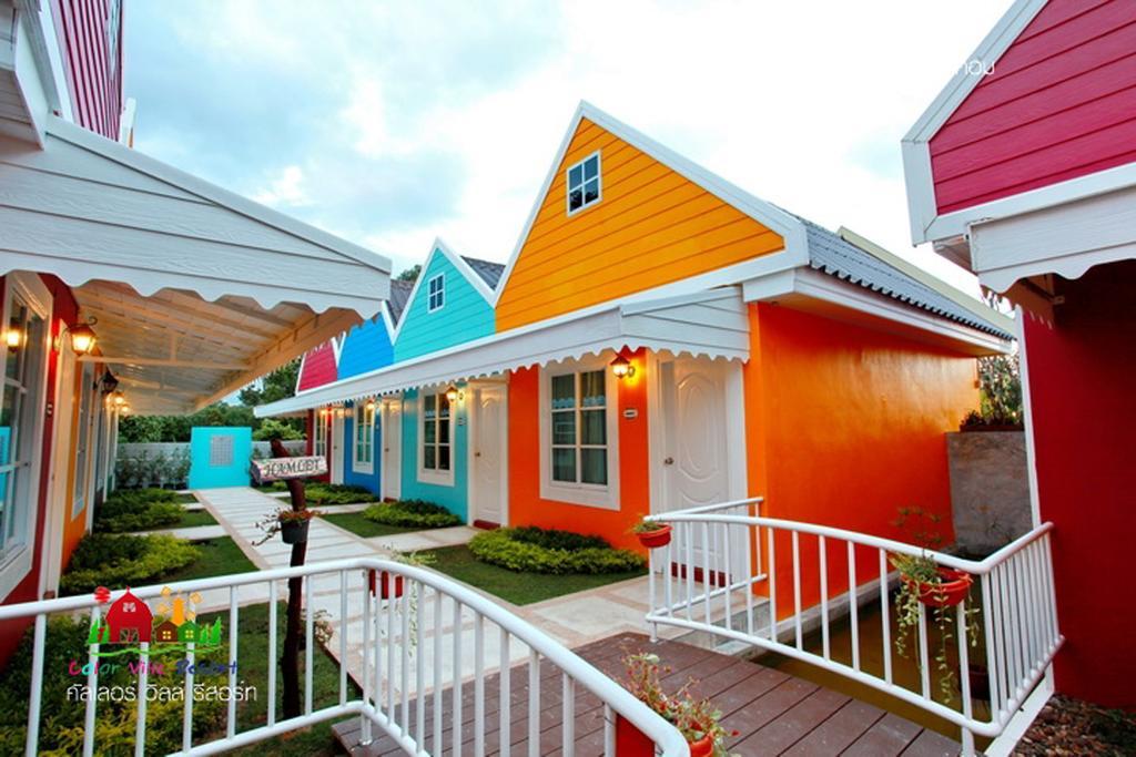 Color Ville Hotel Sha Certified Sakon Nakhon Ngoại thất bức ảnh