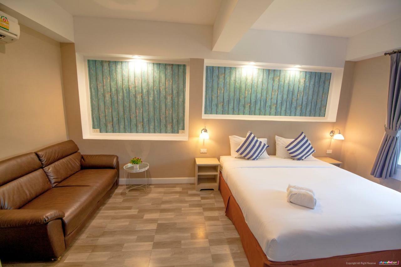 Color Ville Hotel Sha Certified Sakon Nakhon Ngoại thất bức ảnh